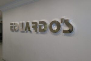 Letreros comerciales