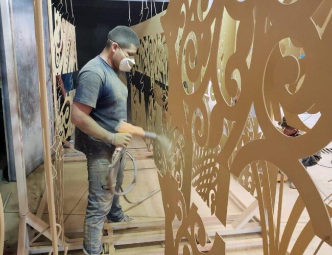 Corte láser de Metal y Pintura Electrostatica.