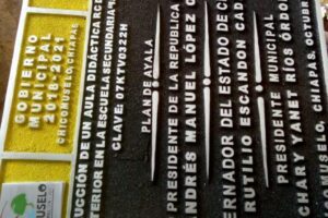 Conmemorativa en colores