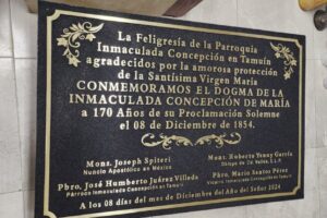 placa-conmemorativa-para-homenaje
